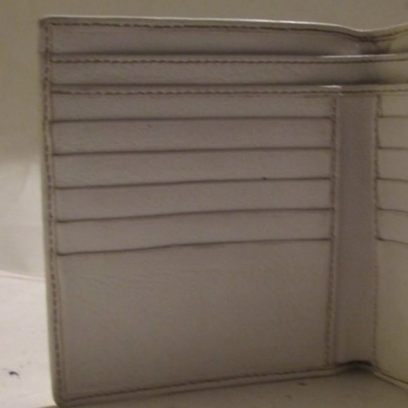 Gucci White Textured Gold Chain Red Navy Stripes - Picture 10 of 13